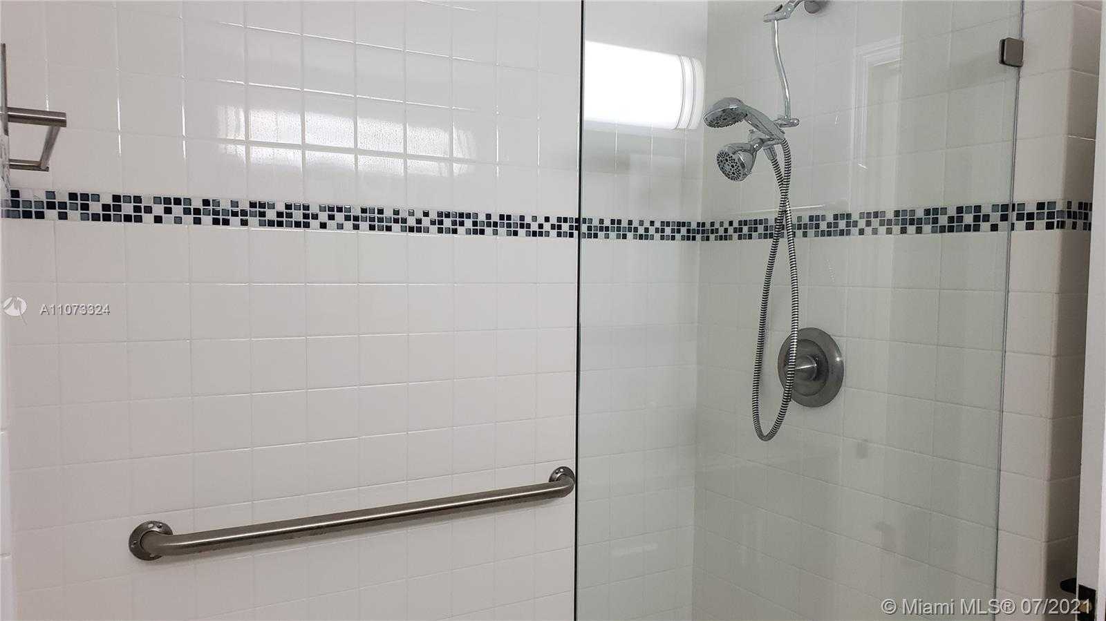 Small Image of 5847 SOUTH WEST 81 ST, Miami Number 15