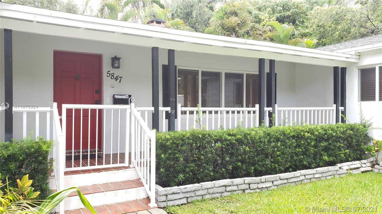 Small Image of 5847 SOUTH WEST 81 ST, Miami Number 2