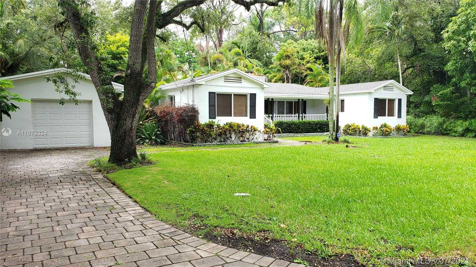 Small Image of 5847 SOUTH WEST 81 ST, Miami Number 21
