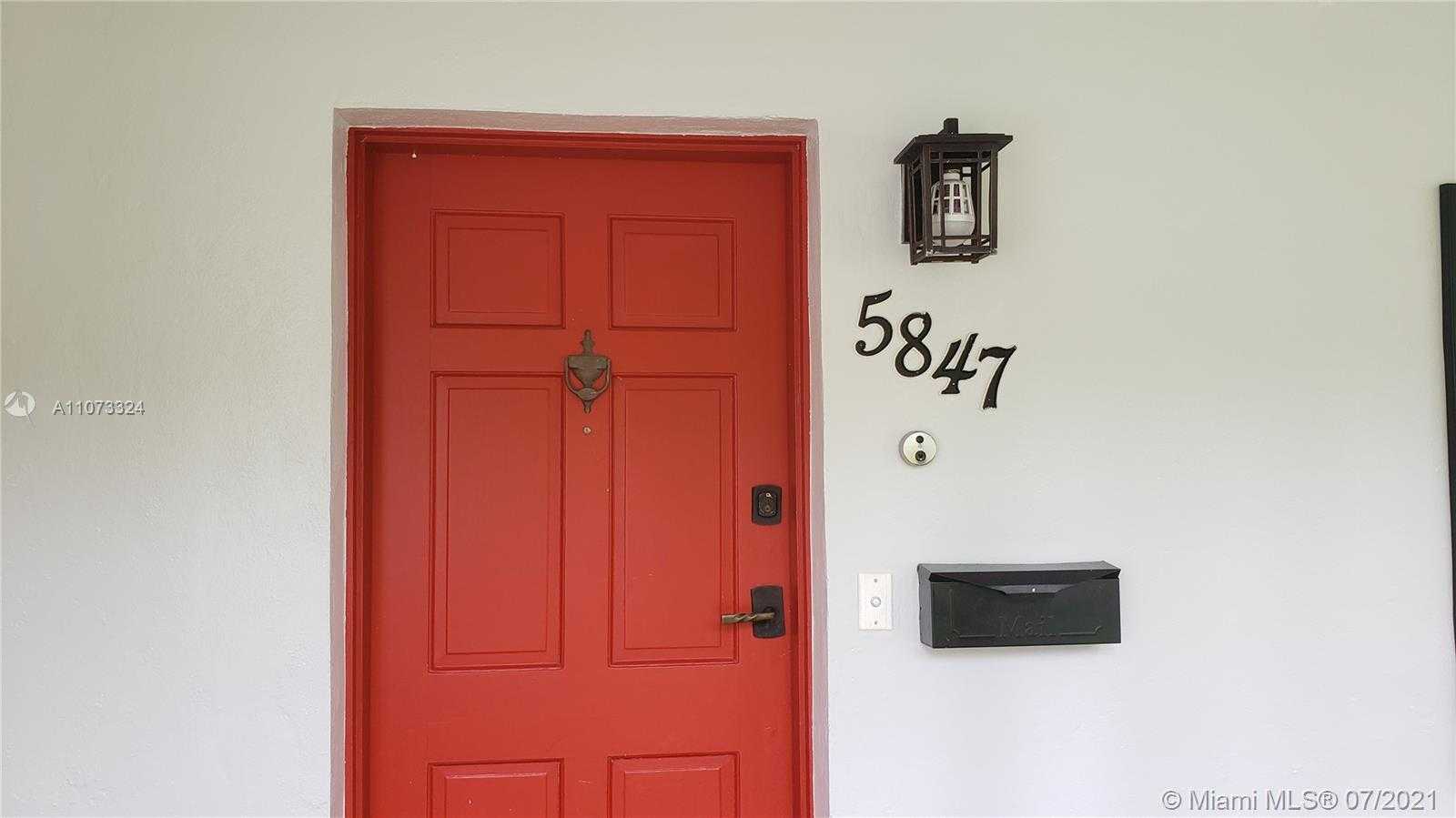 Small Image of 5847 SOUTH WEST 81 ST, Miami Number 3