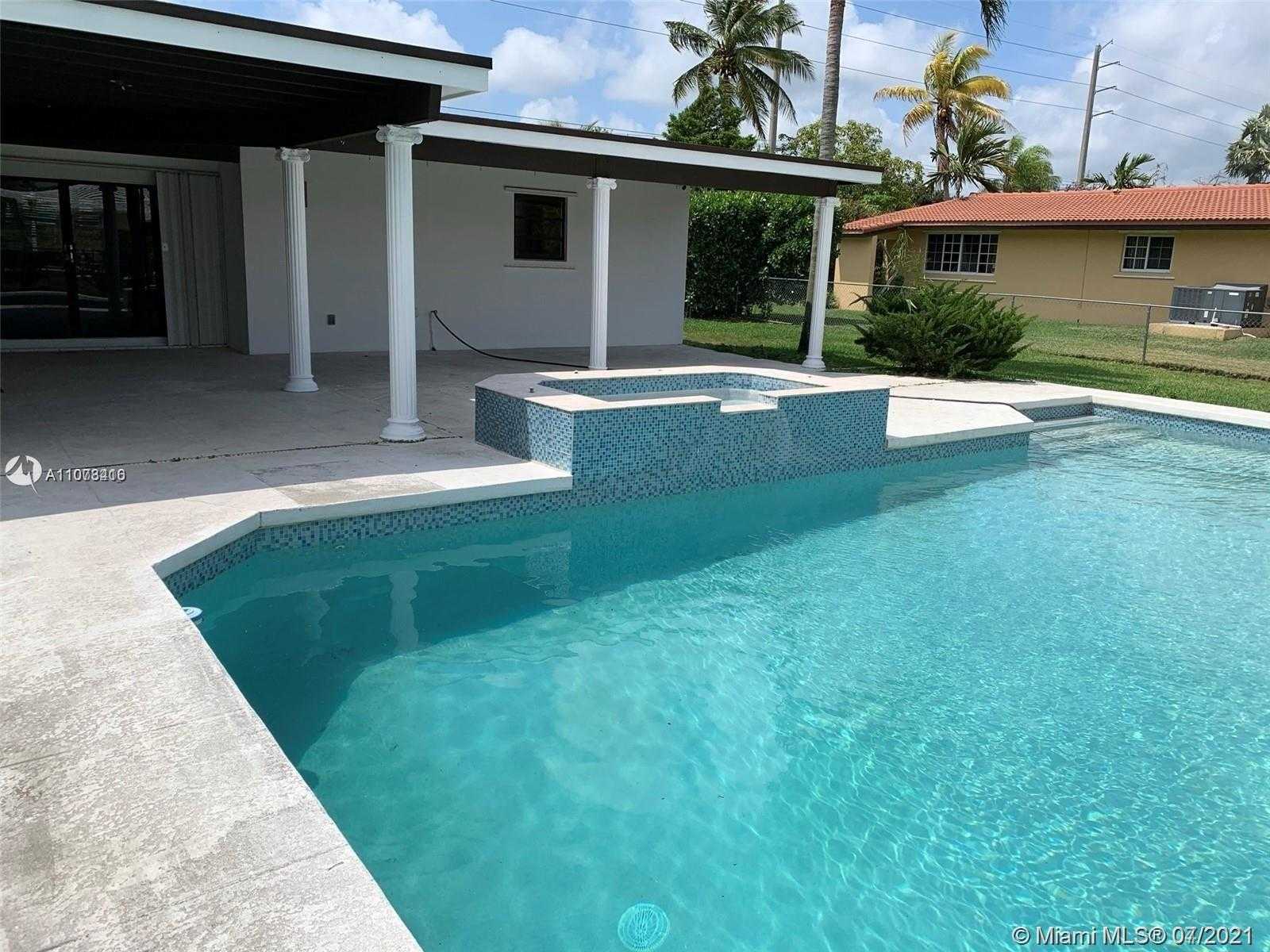 Small Image of 8415 SOUTH WEST 144TH ST, Palmetto Bay Number 11