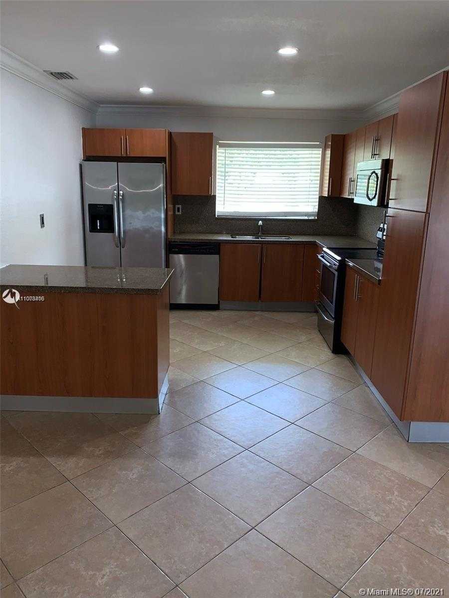 Small Image of 8415 SOUTH WEST 144TH ST, Palmetto Bay Number 5