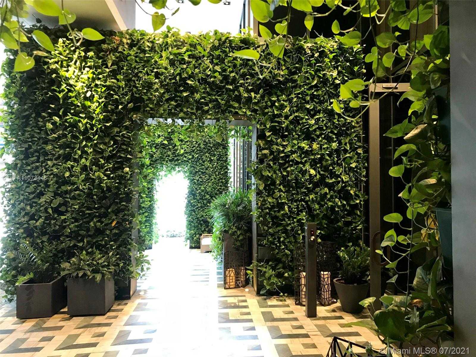Small Image of 801 SOUTH MIAMI AVE #3909, Miami Number 22