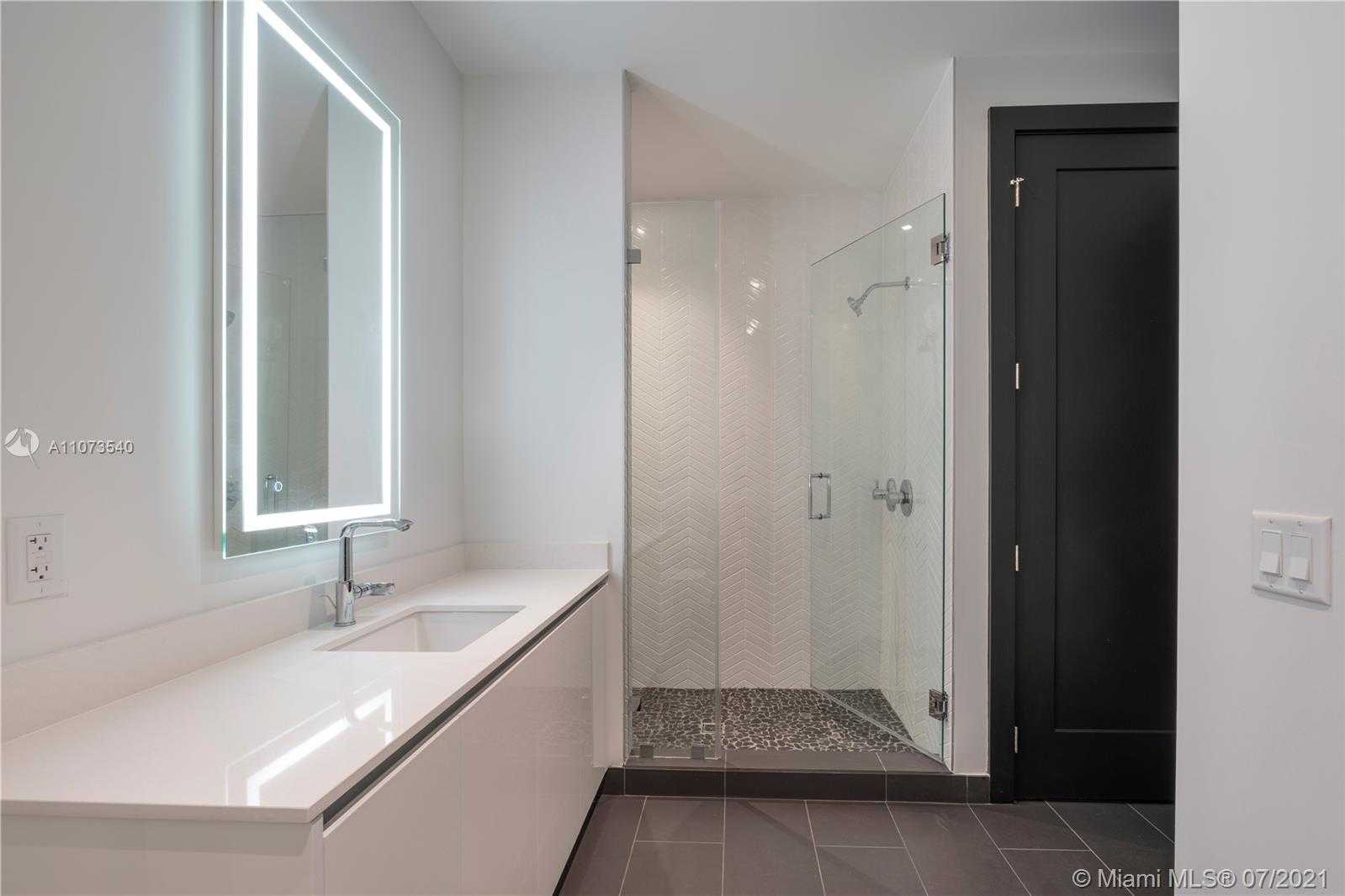 Small Image of 340 SOUTH EAST 3RD ST #PH1, Miami Number 17