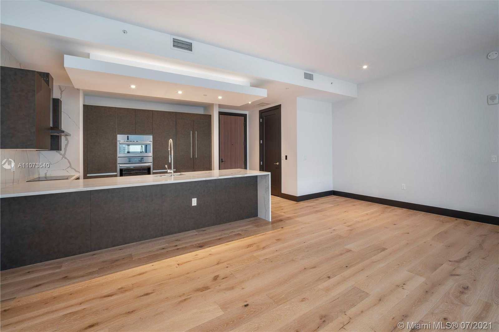 Small Image of 340 SOUTH EAST 3RD ST #PH1, Miami Number 5