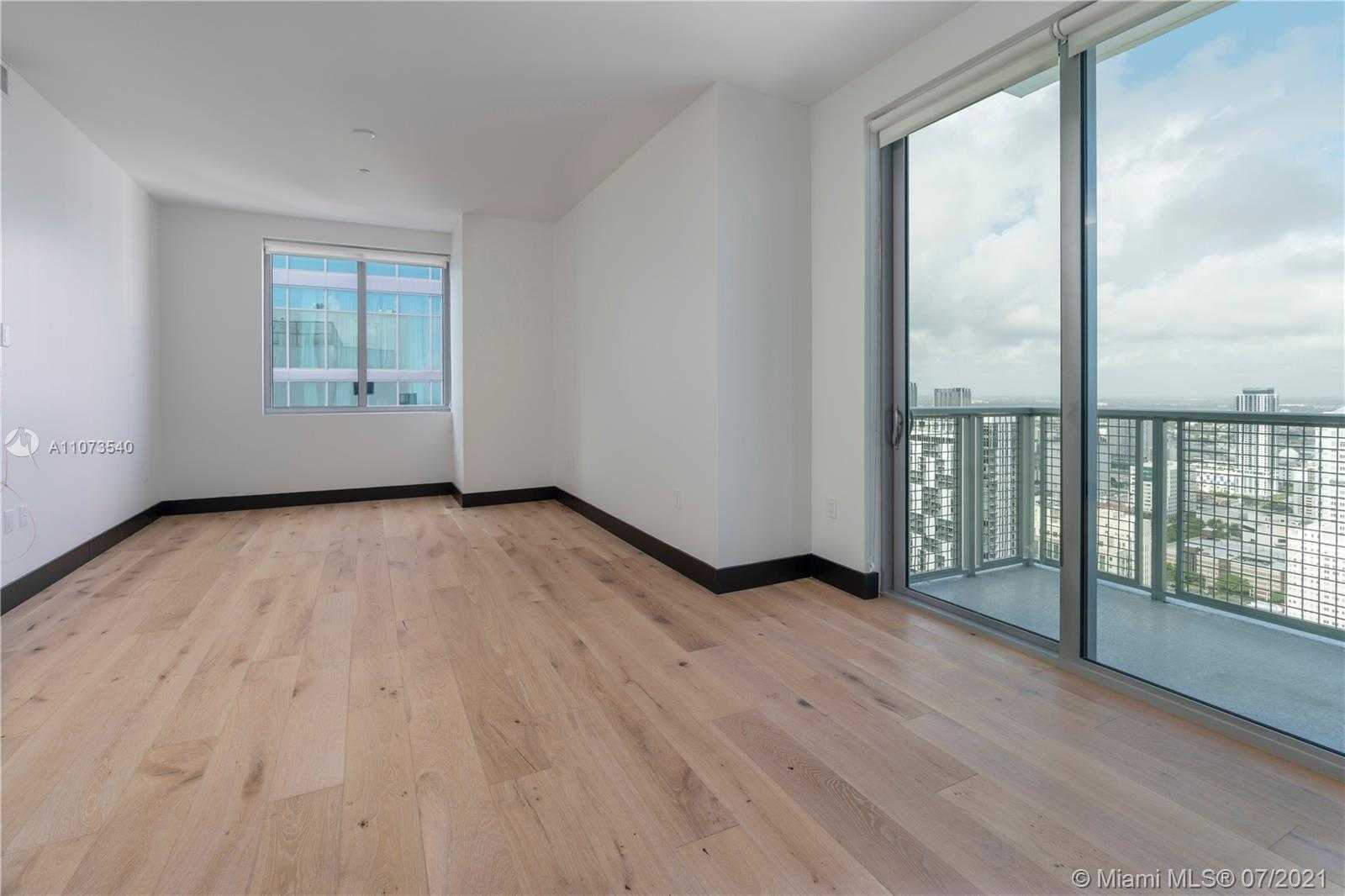 Small Image of 340 SOUTH EAST 3RD ST #PH1, Miami Number 9