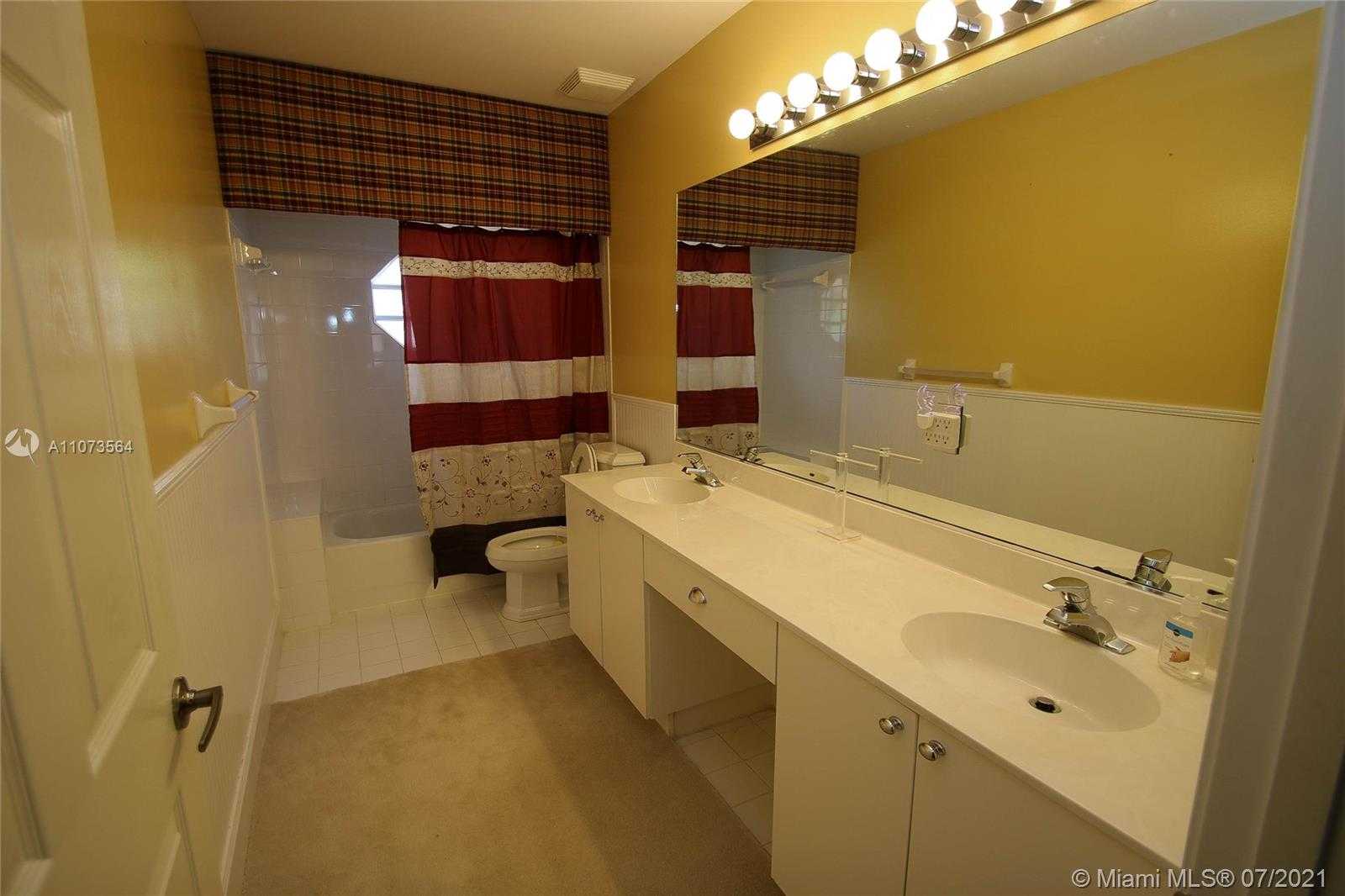 Small Image of 17426 SOUTH WEST 35TH CT, Miramar Number 7