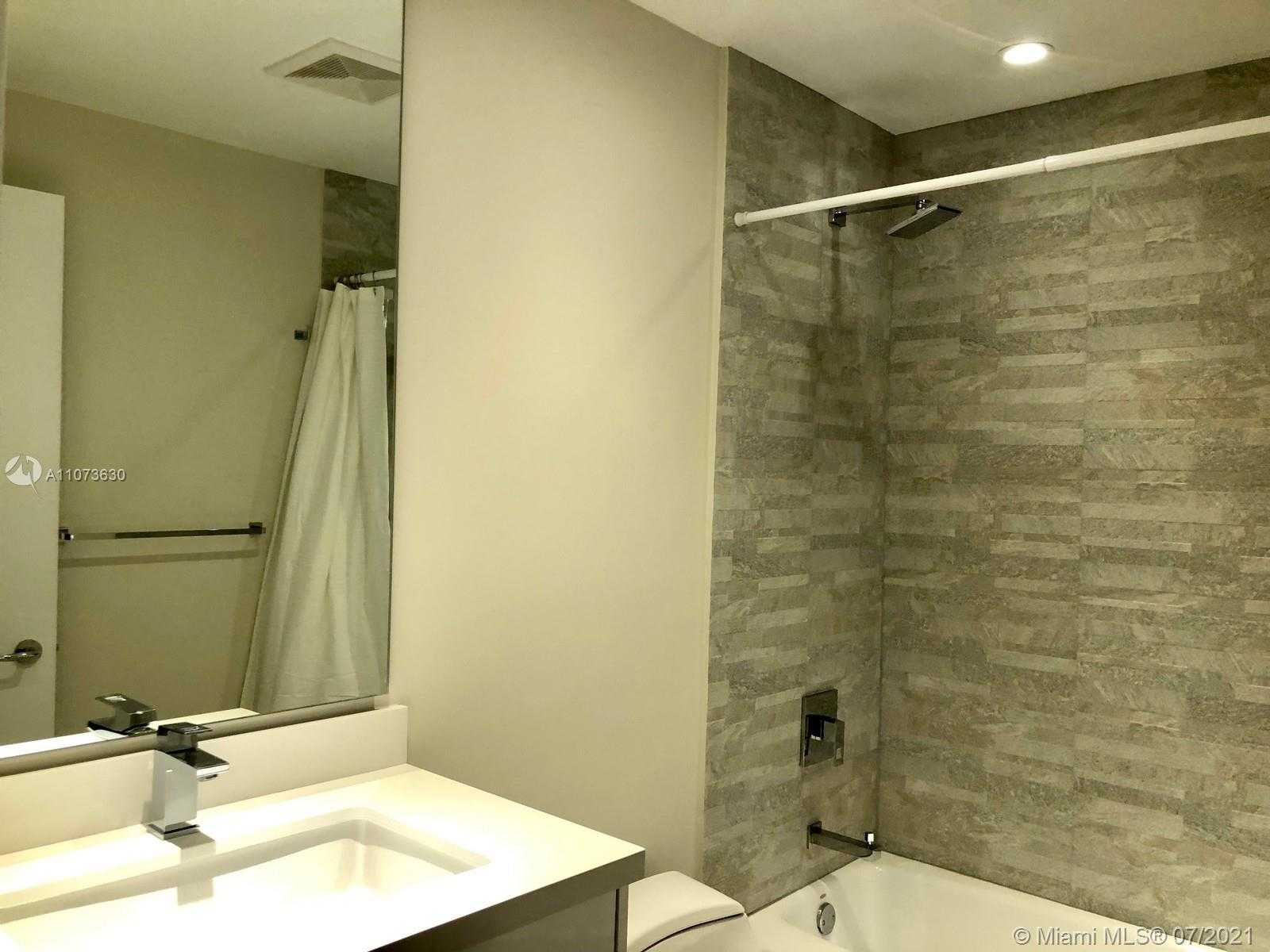 Small Image of 737 CRANDON BLVD #402, Key Biscayne Number 8