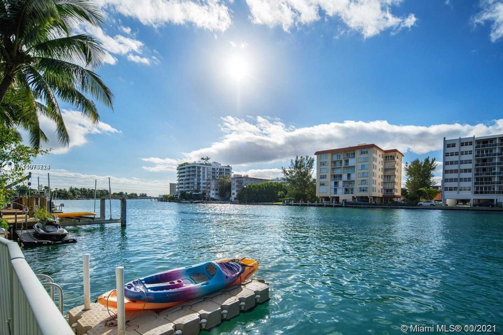 Small Image of 9472 BAY DR #na, Surfside Number 5