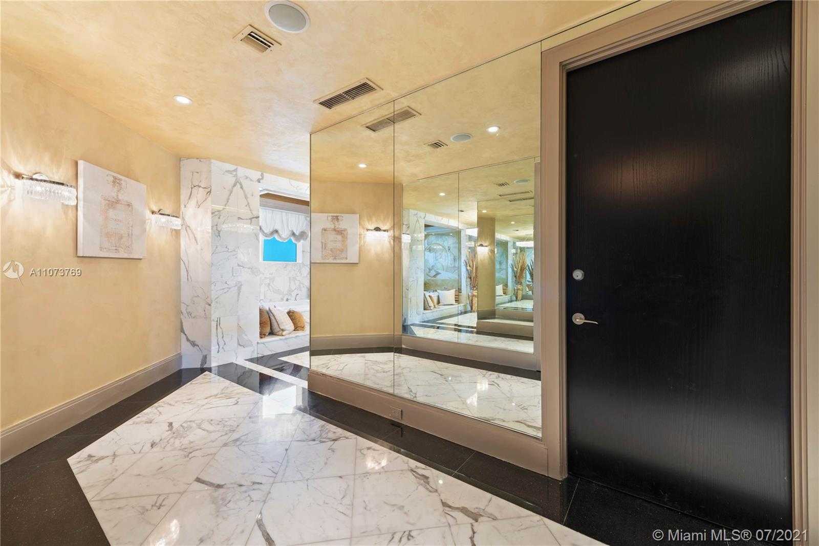Small Image of 60 EDGEWATER DR #TS-E, Coral Gables Number 22