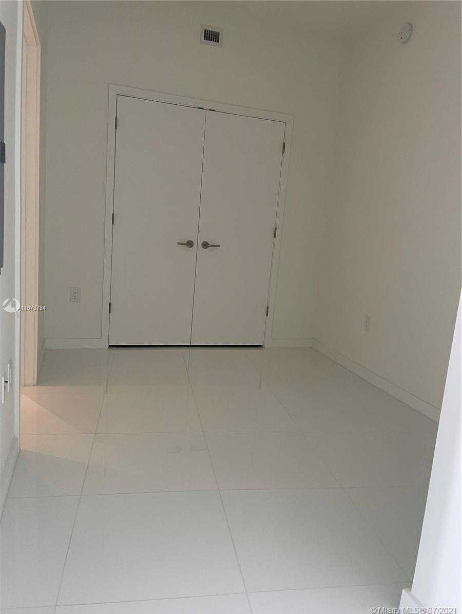 Small Image of 851 NORTH EAST 1ST AVE #4904, Miami Number 9