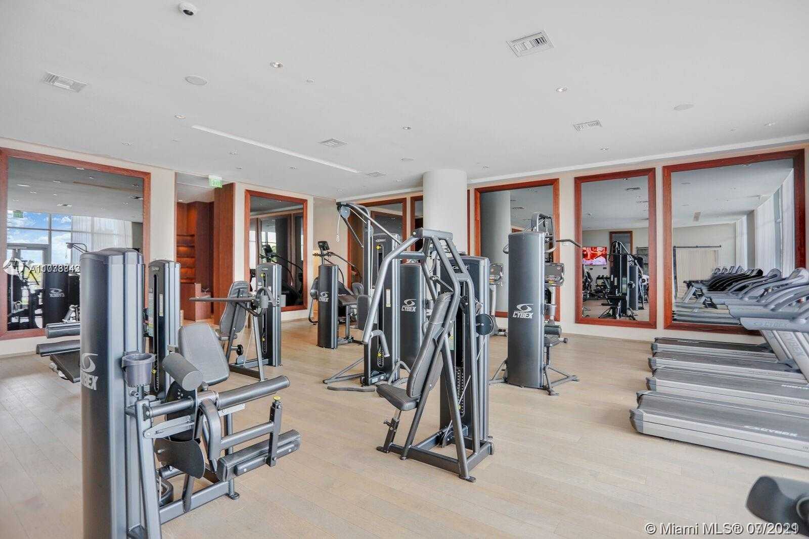 Small Image of 3250 NORTH EAST 188TH ST #608, Aventura Number 44