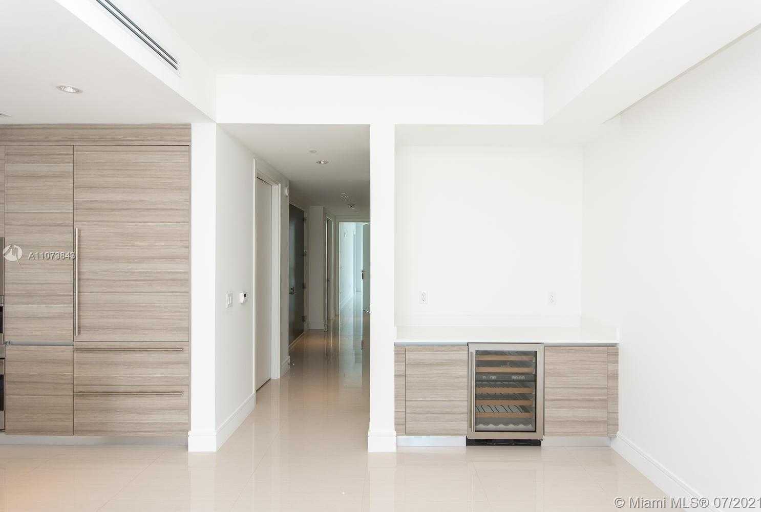 Small Image of 3250 NORTH EAST 188TH ST #608, Aventura Number 7