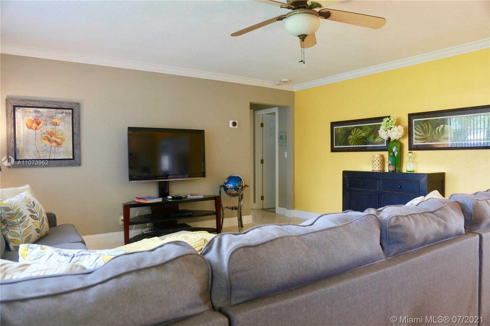 Small Image of 1221 SOUTH EAST 9TH AVE, Pompano Beach Number 14