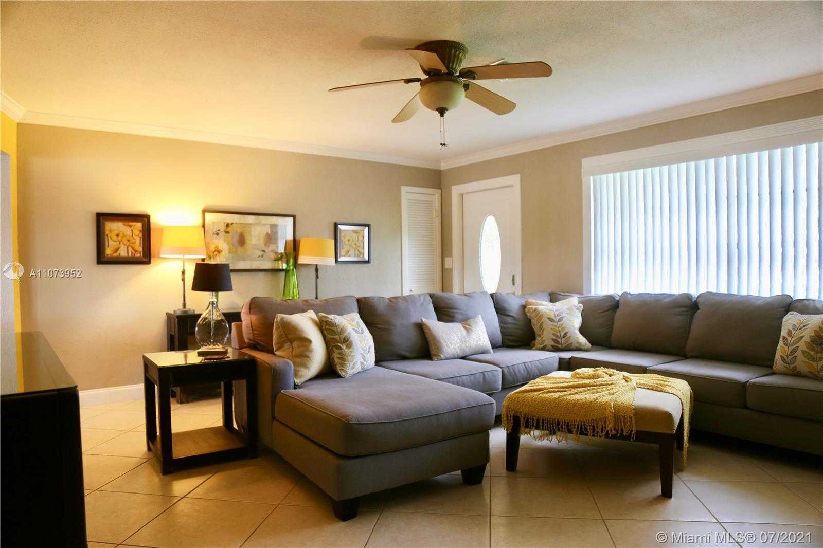 Small Image of 1221 SOUTH EAST 9TH AVE, Pompano Beach Number 19