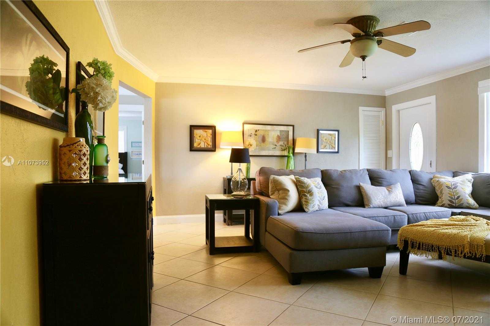 Small Image of 1221 SOUTH EAST 9TH AVE, Pompano Beach Number 21