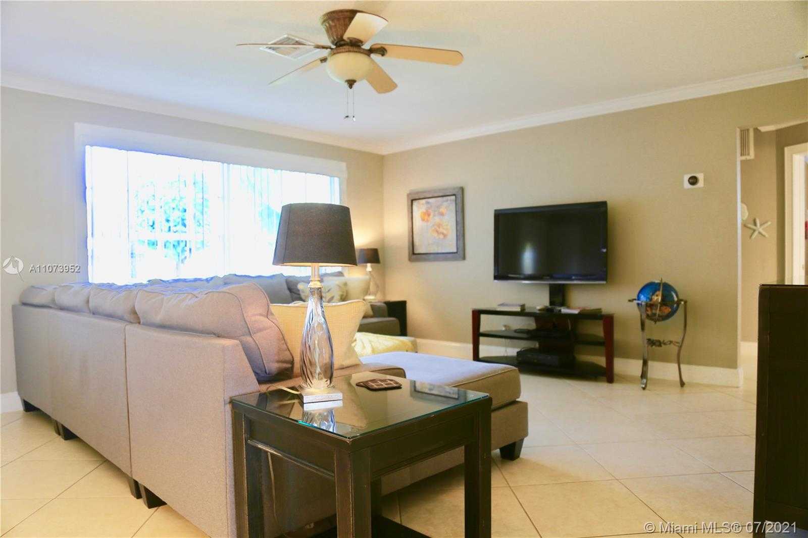 Small Image of 1221 SOUTH EAST 9TH AVE, Pompano Beach Number 22