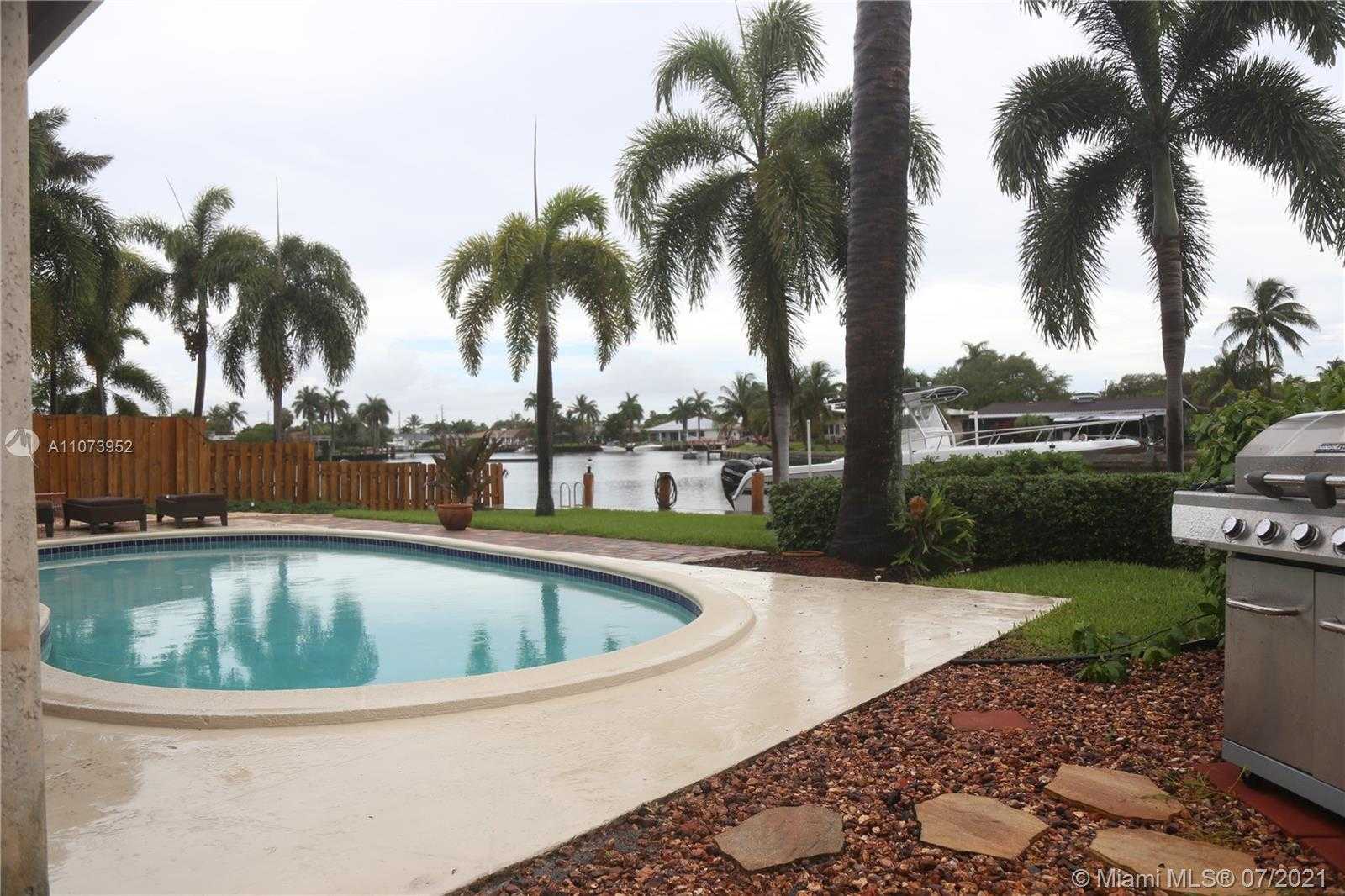 Small Image of 1221 SOUTH EAST 9TH AVE, Pompano Beach Number 4