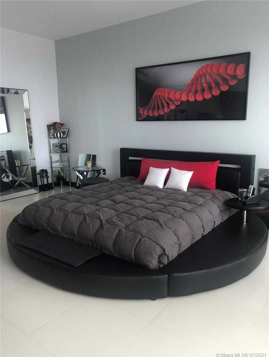 Small Image of 1425 BRICKELL AV #52A, Miami Number 19