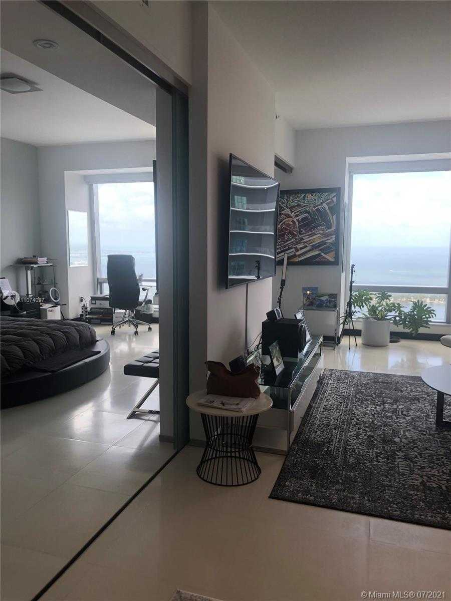 Small Image of 1425 BRICKELL AV #52A, Miami Number 21