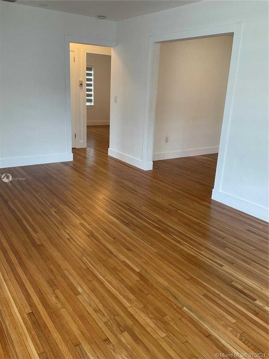 Small Image of 16 ALCANTARRA AVE, Coral Gables Number 4