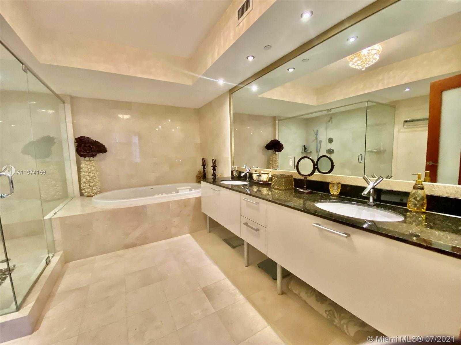 Small Image of 17201 COLLINS AVE #1903, Sunny Isles Beach Number 11