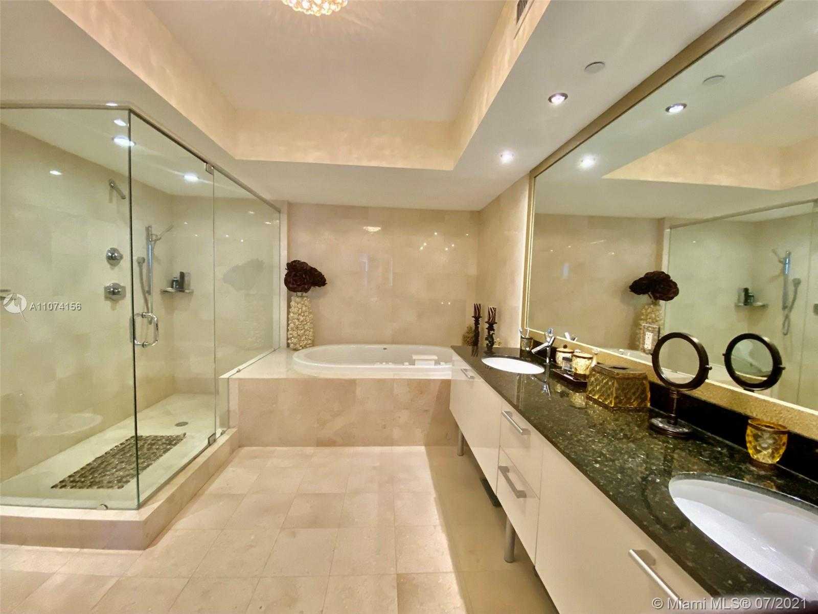 Small Image of 17201 COLLINS AVE #1903, Sunny Isles Beach Number 14