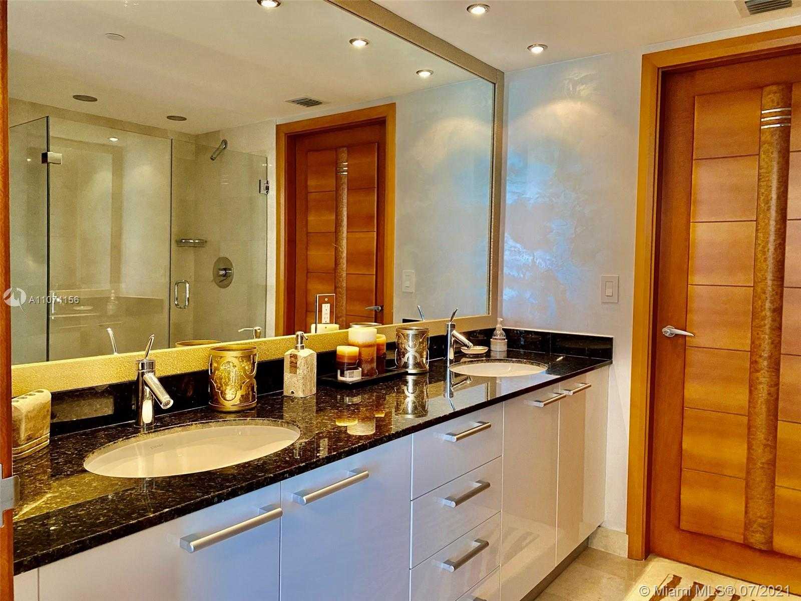 Small Image of 17201 COLLINS AVE #1903, Sunny Isles Beach Number 21