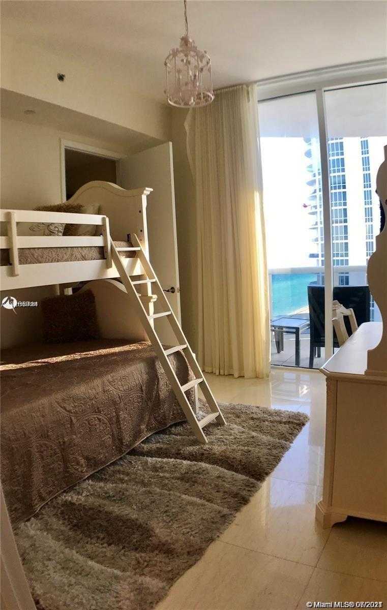 Small Image of 15901 COLLINS AVE #1102, Sunny Isles Beach Number 7