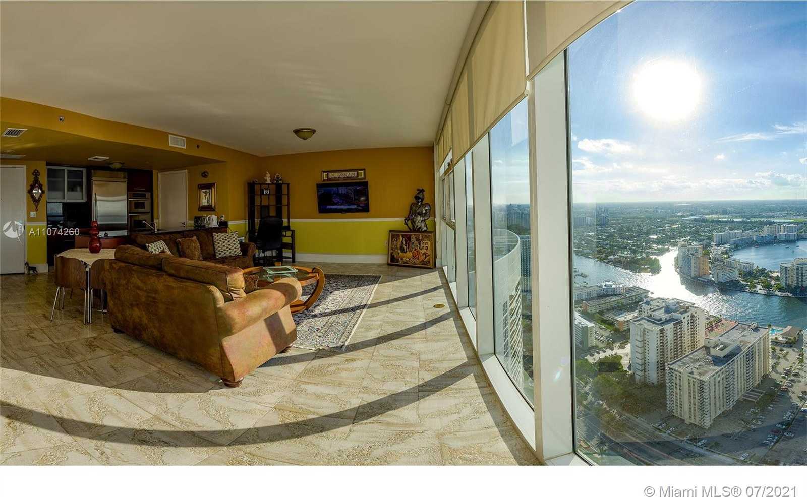 Small Image of 1830 S Ocean Dr, Hallandale Beach, FL 33009, USA Number 4