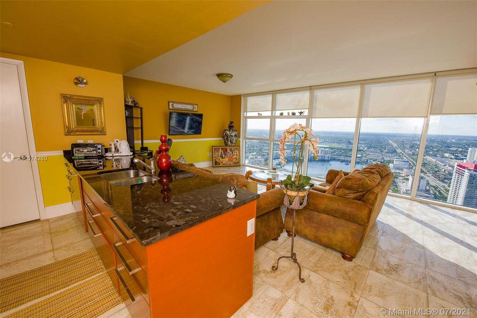 Small Image of 1830 S Ocean Dr, Hallandale Beach, FL 33009, USA Number 5