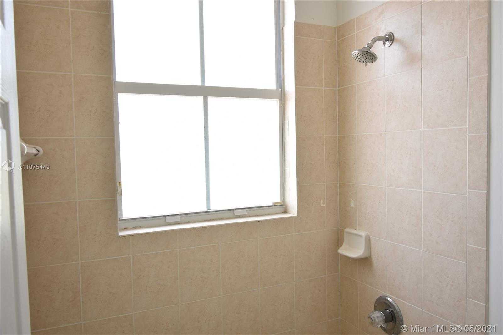 Small Image of 11413 SOUTH WEST 137TH PSGE, Miami Number 15