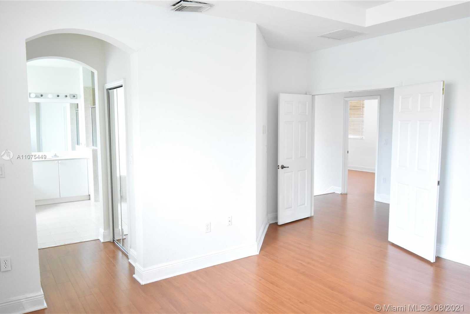 Small Image of 11413 SOUTH WEST 137TH PSGE, Miami Number 20