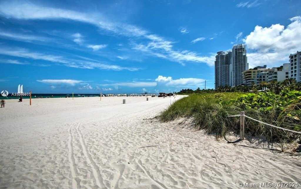 Small Image of 225 COLLINS AVE #4K, Miami Beach Number 20