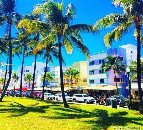 Small Image of 225 COLLINS AVE #4K, Miami Beach Number 21