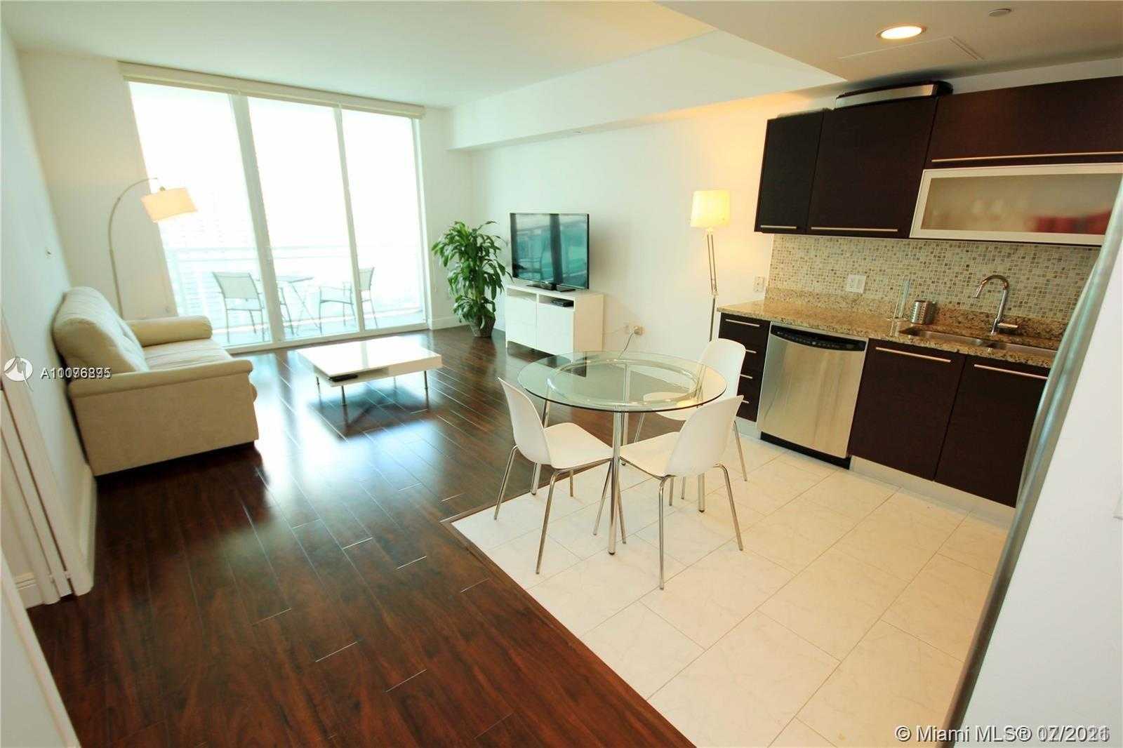 Small Image of 950 BRICKELL BAY DR #3308, Miami Number 5
