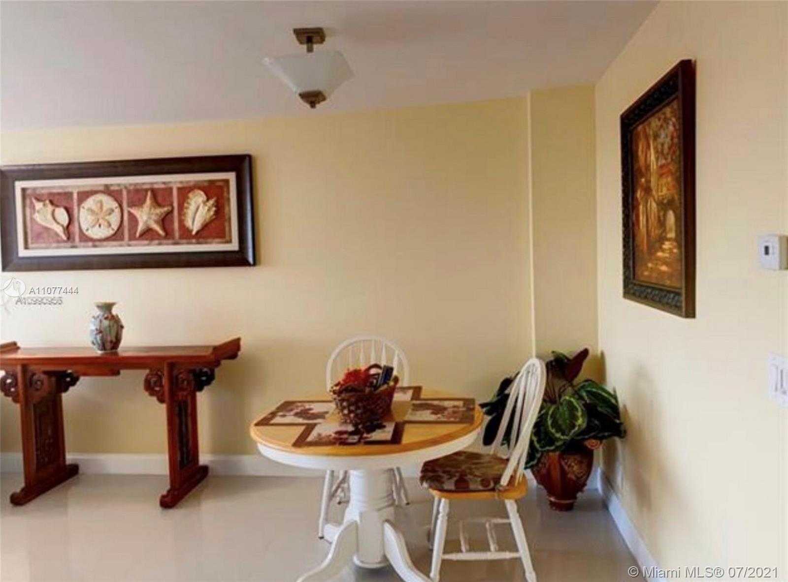 Small Image of 2017 SOUTH OCEAN DR #PH4, Hallandale Beach Number 4