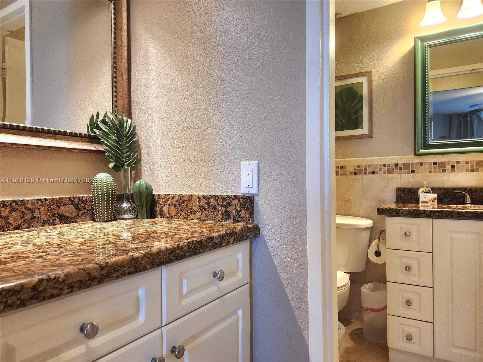 Small Image of 3505 SOUTH OCEAN DR #407, Hollywood Number 14