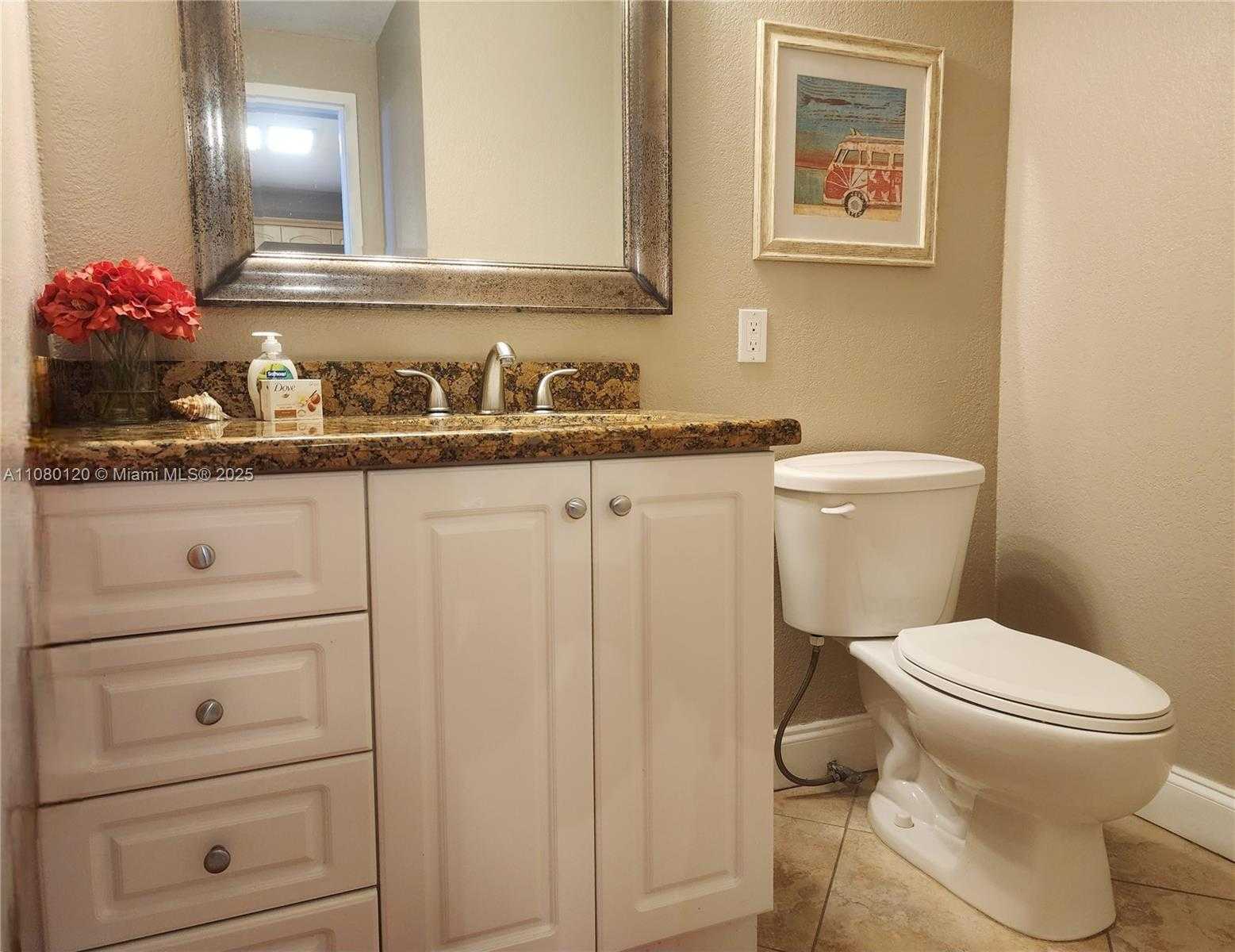 Small Image of 3505 SOUTH OCEAN DR #407, Hollywood Number 17