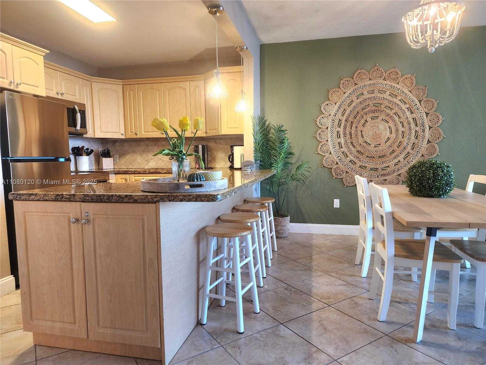 Small Image of 3505 SOUTH OCEAN DR #407, Hollywood Number 8