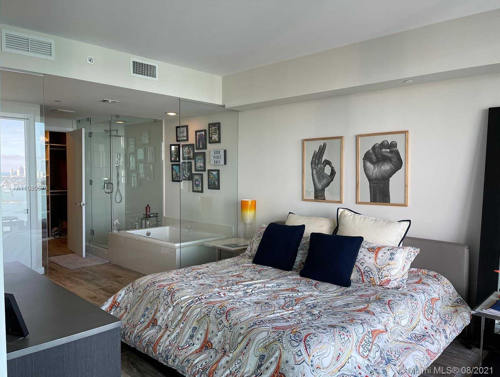 Small Image of 650 NORTH EAST 32ND ST #3005, Miami Number 10