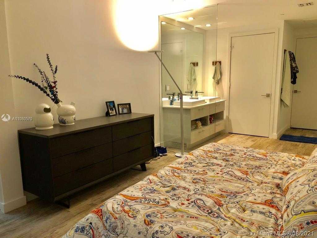 Small Image of 650 NORTH EAST 32ND ST #3005, Miami Number 19