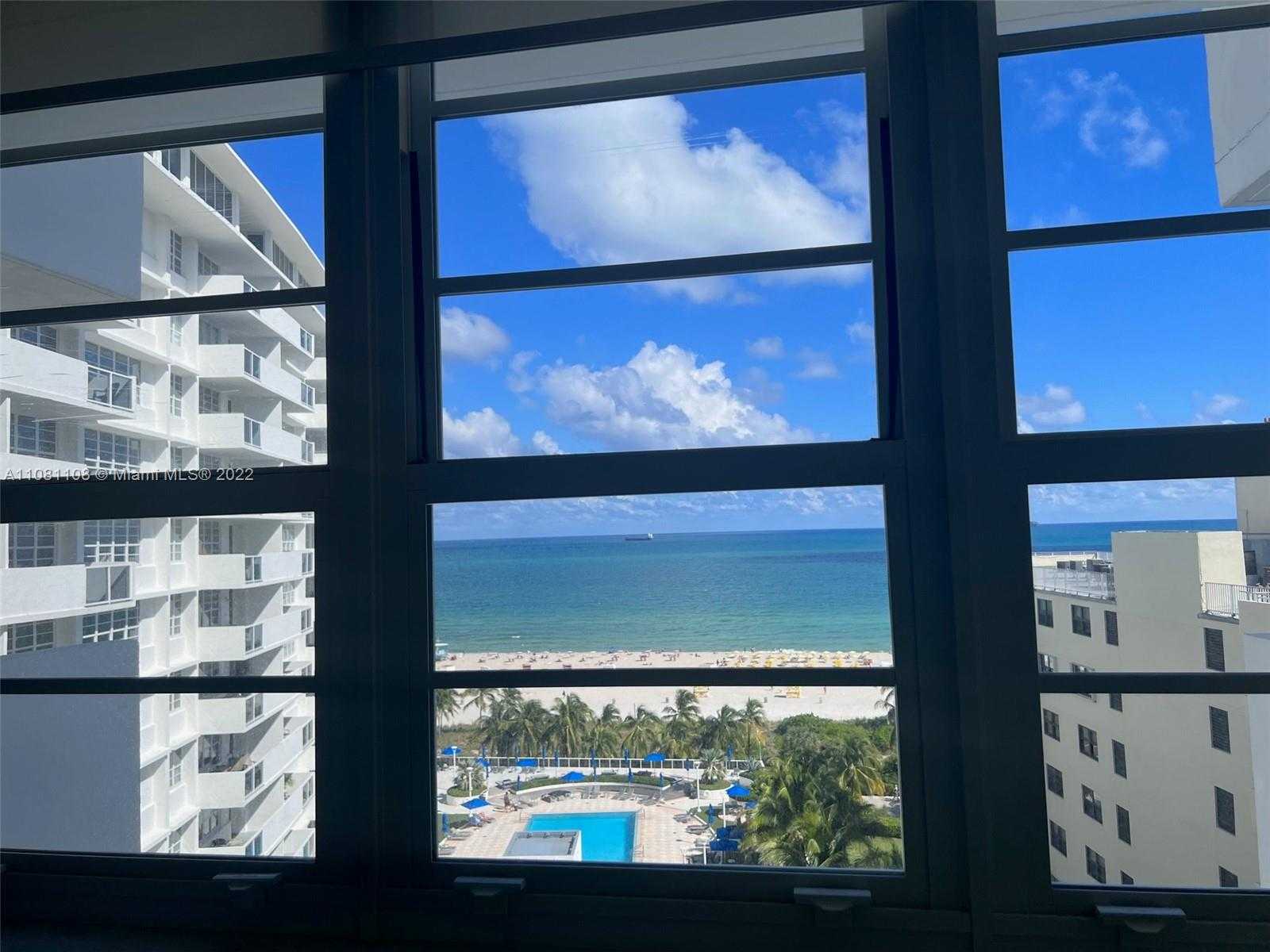 Small Image of 100 Lincoln Rd, Miami Beach, FL 33139, USA Number 19