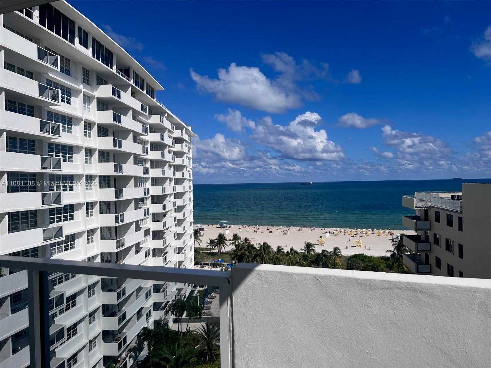 Small Image of 100 Lincoln Rd, Miami Beach, FL 33139, USA Number 21