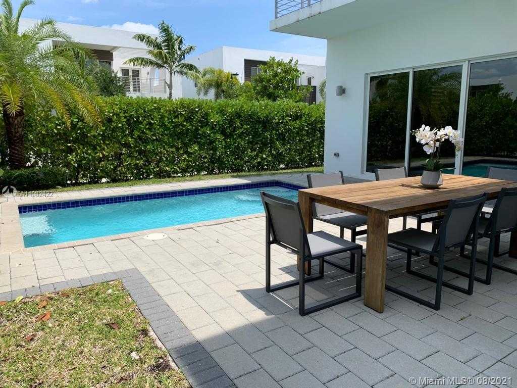Small Image of 10045 NORTH WEST 76TH TER, Doral Number 19