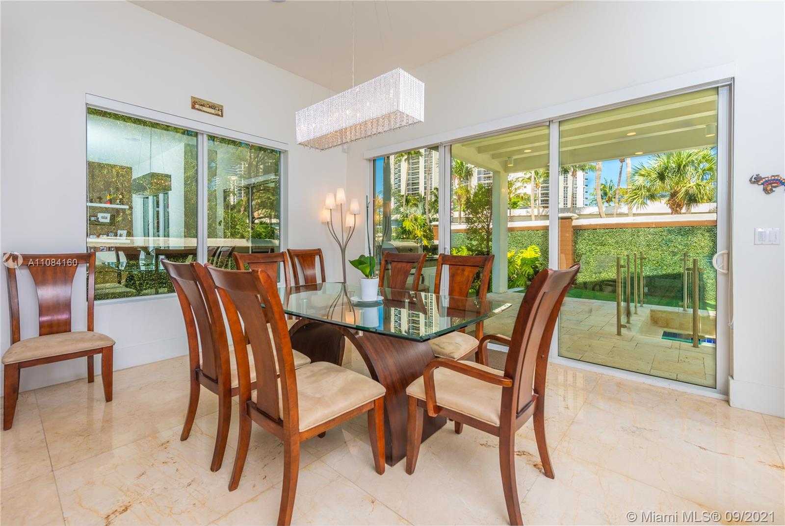 Small Image of 19055 ATLANTIC BLVD #19055, Sunny Isles Beach Number 11