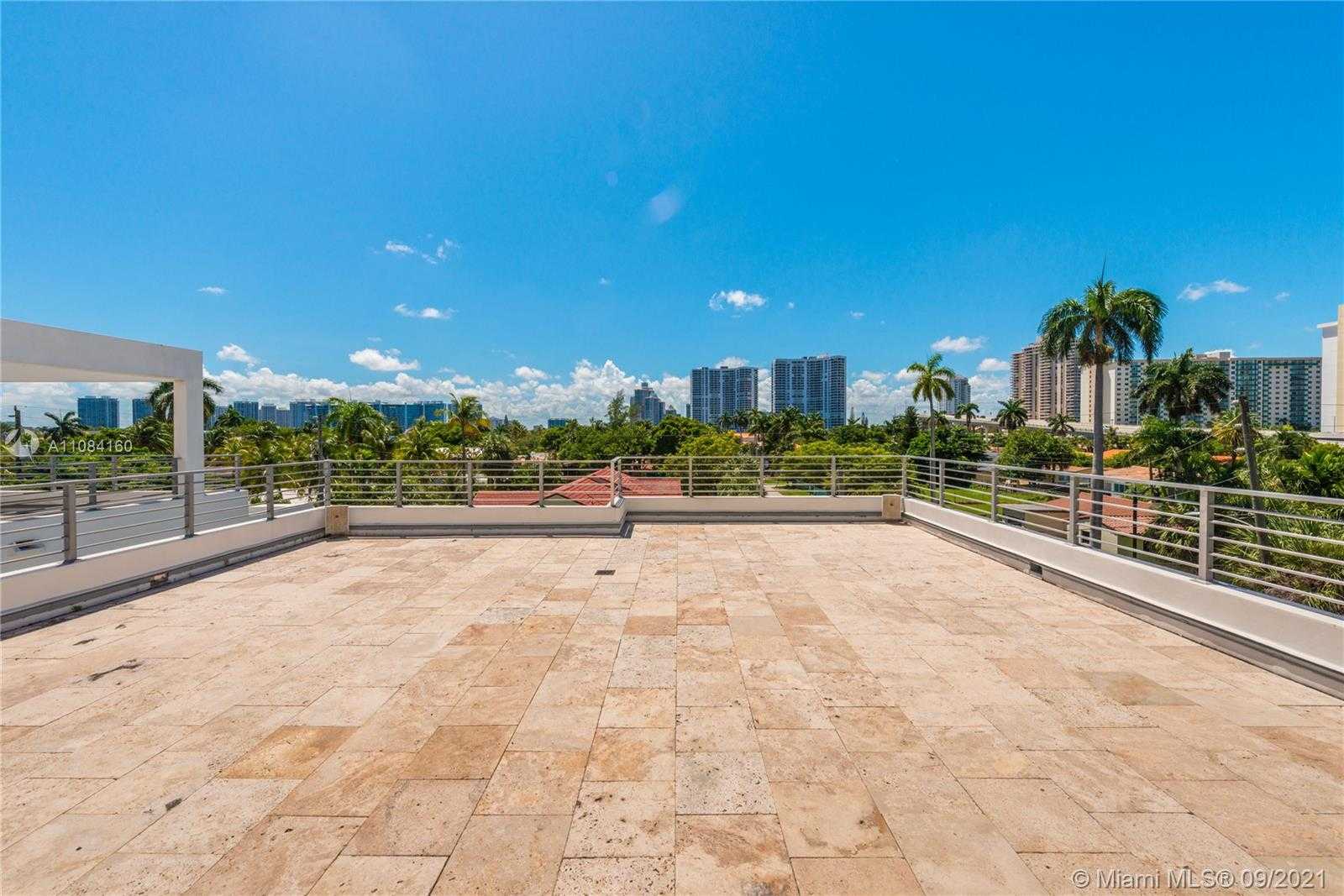 Small Image of 19055 ATLANTIC BLVD #19055, Sunny Isles Beach Number 34