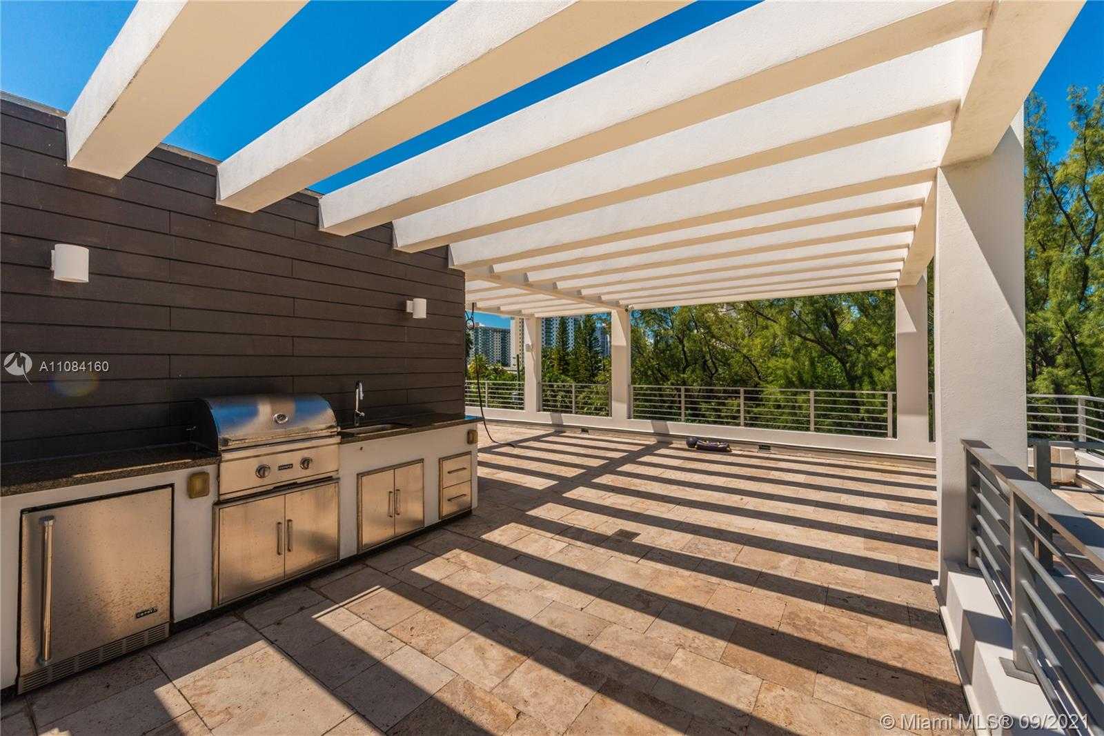 Small Image of 19055 ATLANTIC BLVD #19055, Sunny Isles Beach Number 39