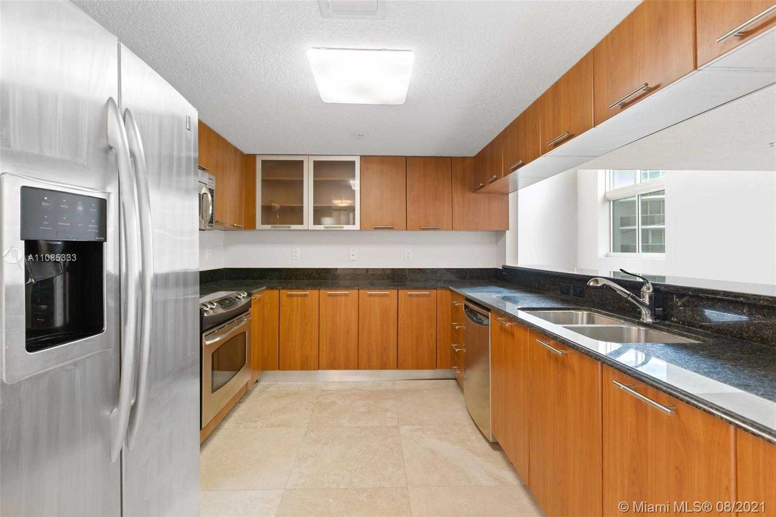 Small Image of 1800 NORTH BAYSHORE DR #1005, Miami Number 8