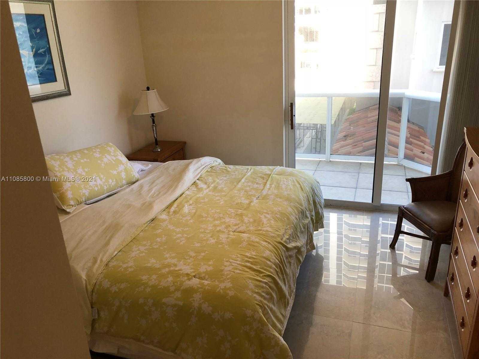 Small Image of 4775 COLLINS AVE #401, Miami Beach Number 10